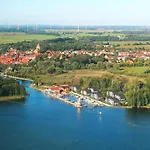 Prázdninový dům Reihenhaus In Plau Am Mit Terrasse Und Balkon Plau am See