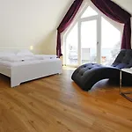 Prázdninový dům Reihenhaus In Plau Am Mit Terrasse Und Balkon *