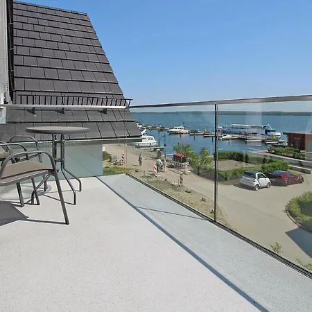 Prázdninový dům Reihenhaus In Plau Am Mit Terrasse Und Balkon Plau am See