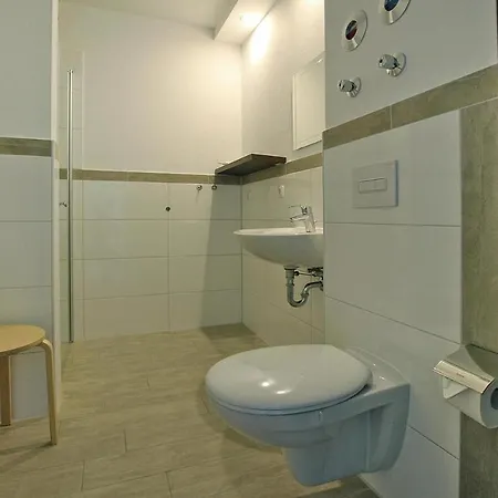 Reihenhaus In Plau Am Mit Terrasse Und Balkon *